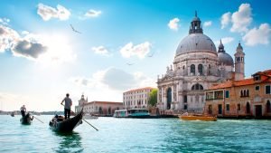 Kelompok Etnis dan Bahasa di Italia